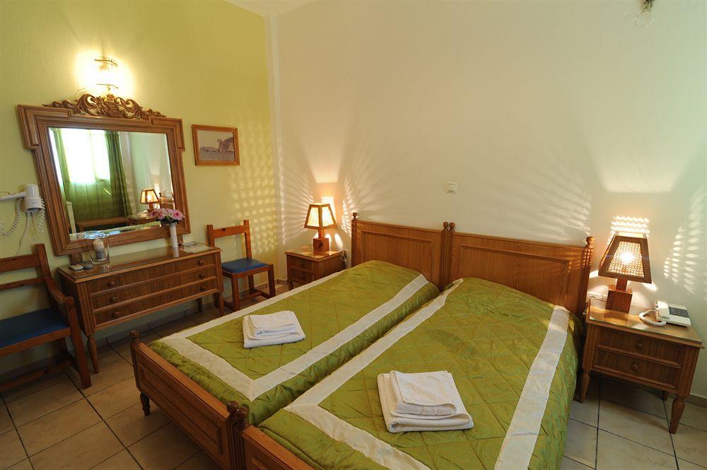 Akrotiri Hotel Exteriér fotografie